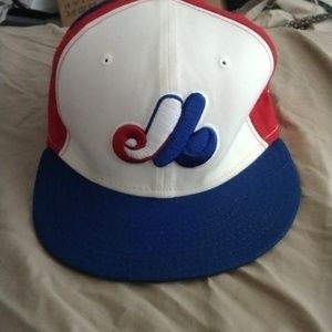 Montreal  Expos MLB Size 7 $34+ free hat.